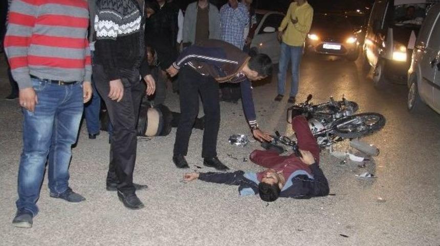 Yaralılara İlk M&uuml;dahaleyi Vatandaşlar Yaptı