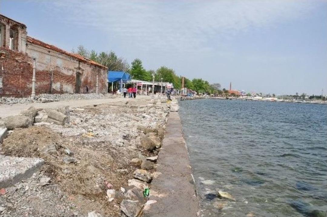 Sahiller Sezon &Ouml;ncesi D&uuml;zenleniyor