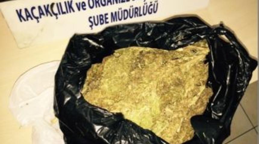 Uşak&rsquo;ta Uyuşturucu Operasyonları; 3 G&ouml;zaltı