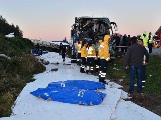 Yeni Evli Şoför Ile Üniversitelinin Öldüğü Kaza Yerinde Keşif Yapılacak