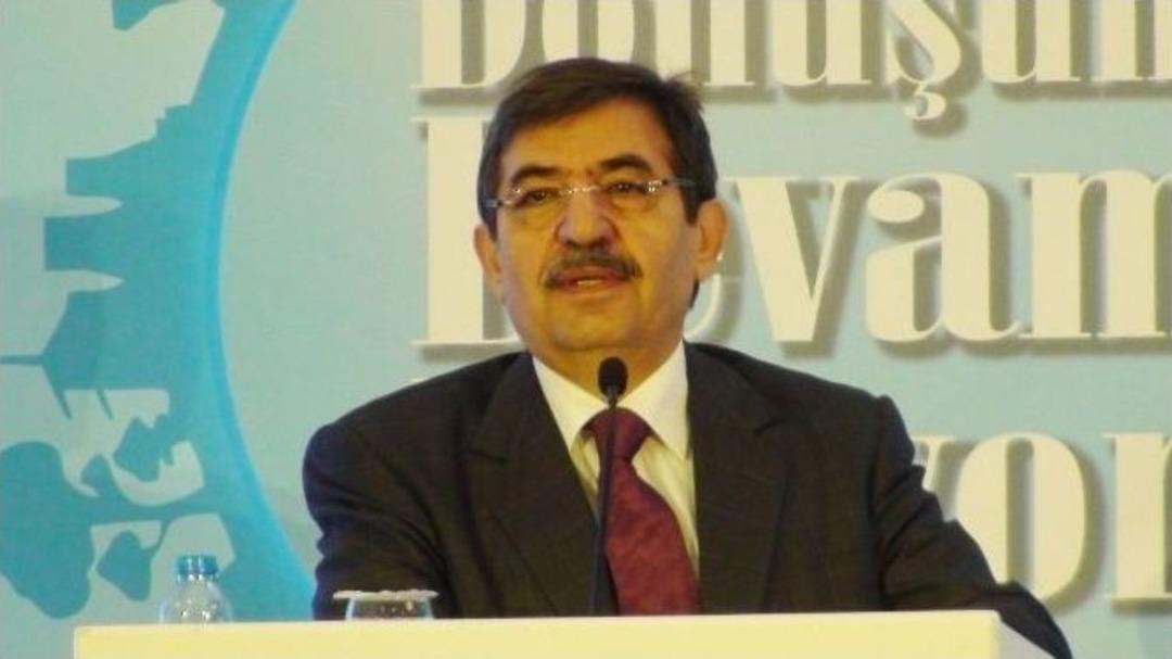 İdris G&uuml;ll&uuml;ce: "başbakan Katliamını Bize Bayram Diye Kutlattılar"