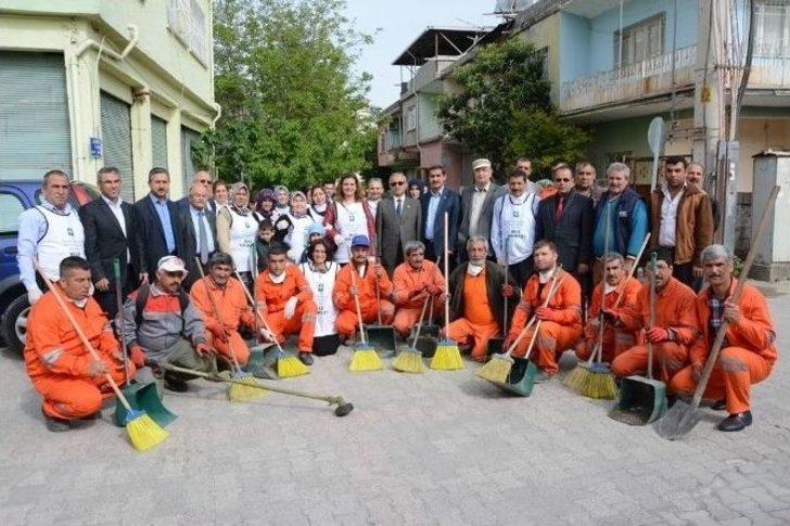 "şehrimizi Kirletmiyor, Birlikte Temizliyoruz" Kampanyası G5