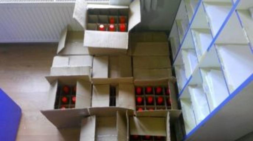 K&ouml;yceğiz&rsquo;de 135 Şişe Ka&ccedil;ak İ&ccedil;ki Ele Ge&ccedil;irildi