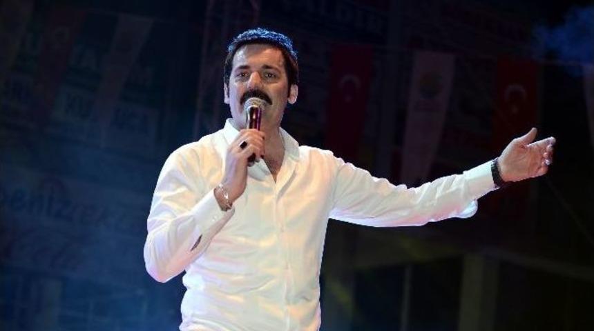 16. Tarım Ve Seracılık Festivali&rsquo;nde İlk Konser B&uuml;y&uuml;k İlgi G&ouml;rd&uuml;