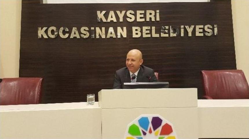 &Ccedil;olakbayrakdar, &Ccedil;ocuklara Belediyeciliği Anlattı