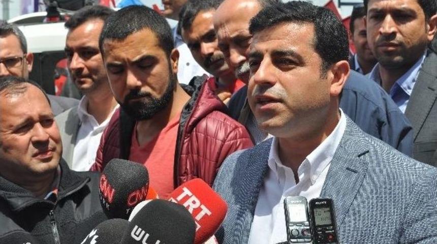 Demirtaş&rsquo;tan Skandal &rsquo;1 Mayıs&rsquo; Benzetmesi