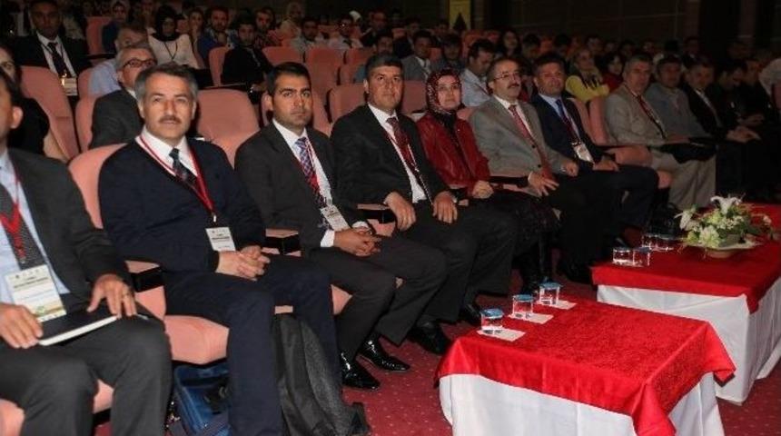 Ulusal Zootekni &Ouml;ğrenci Kongresi Başladı