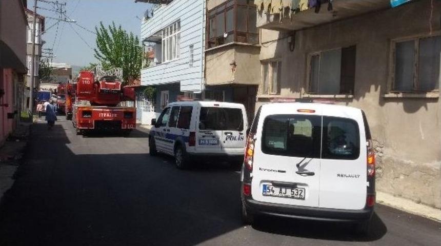 Ocakta Unutulan Kızgın Yağ &Ouml;nce Halıyı Sonra Kadının Elini Yaktı