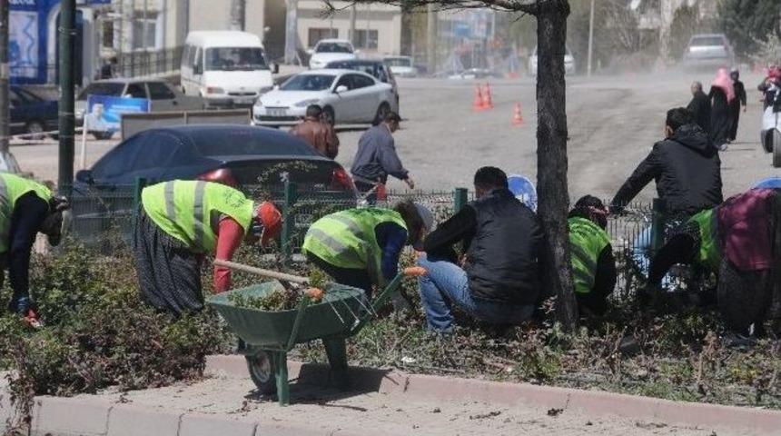 Niğde Belediyesinden Bahar &Ccedil;alışması