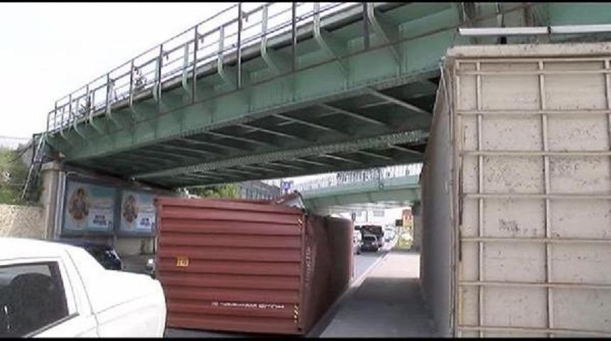 İnanılmaz Kaza Ucuz Atlatıldı