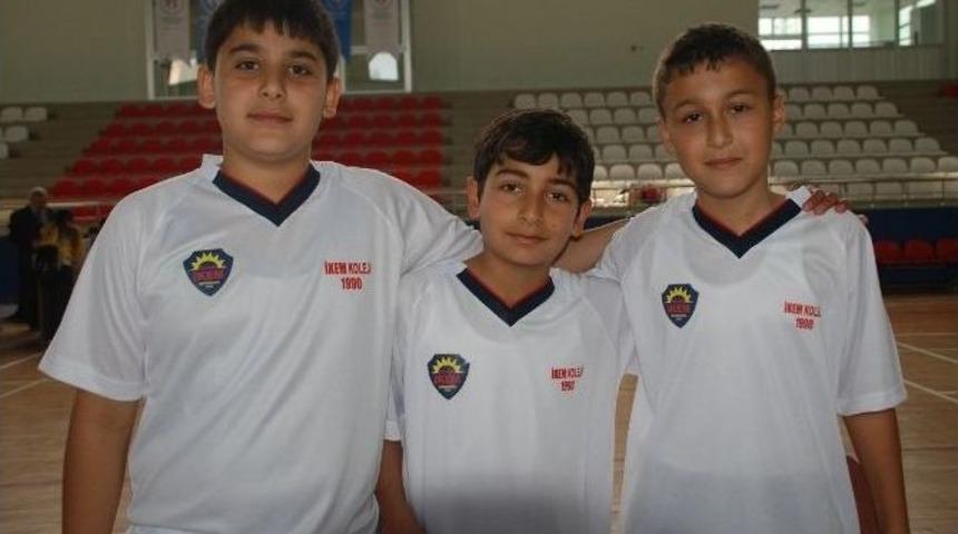 İkemli &Ouml;ğrenciler Masa Tenisinde B&ouml;lge Şampiyonu Oldu