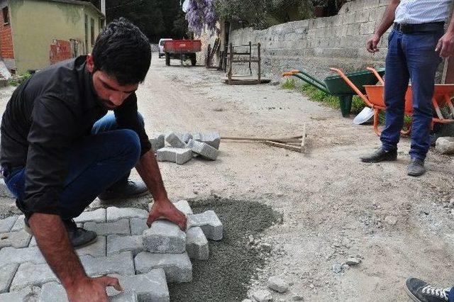 Avcılar Mahallesi’nde Yol Düzenlemesi Yapılıyor