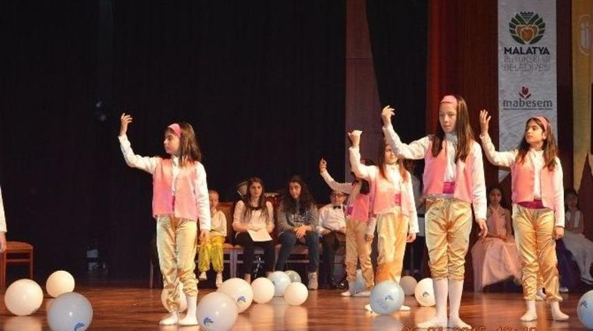 &Ccedil;ocuklara Moral Etkinliği