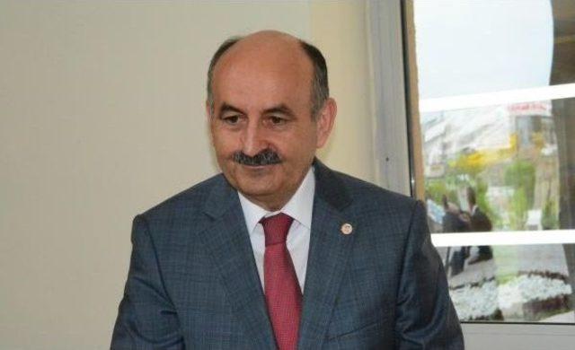 Bakan Müezzinoğlu: 78 Milyon Ülke Insanının Hayallerinin Temsilcisiyiz