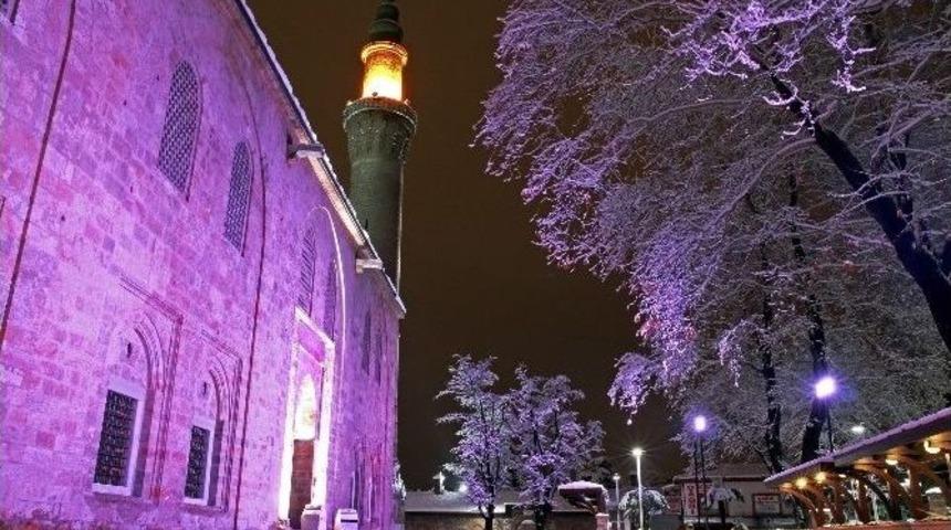 Uedaş, Şehrin Işığını En İyi Yansıtan Fotoğrafı &Ouml;d&uuml;llendirecek