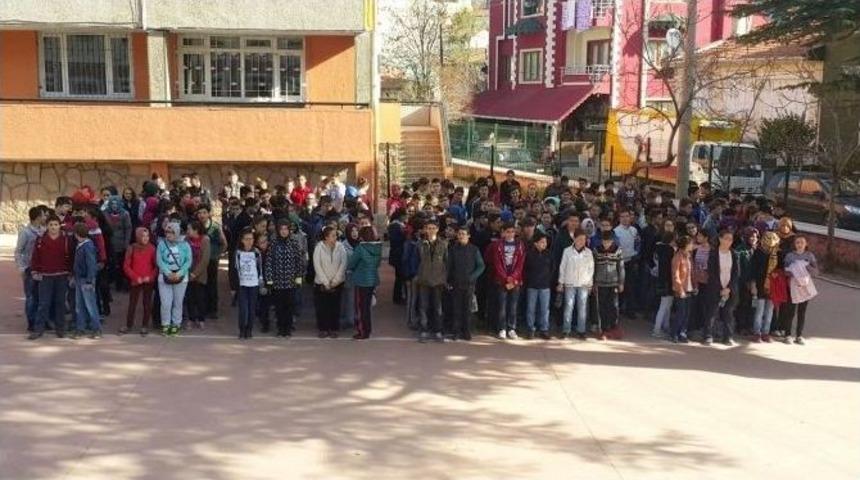 Başkandan Teog Sınavına Giren &Ouml;ğrencilere Sınav Seti