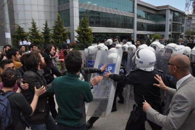 Anadolu Üniversitesi'ndeki Gerginliğe Polis Müdahalesi