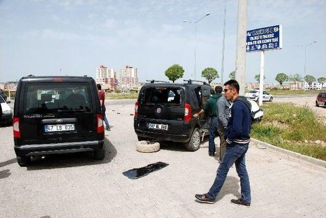 Midyat’ta Zincirleme Trafik Kazası: 1 Yaralı