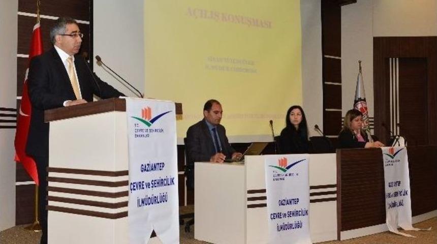 Sağlık &Ccedil;alışanlarına &ldquo;tıbbi Atık Eğitimi&rdquo; Verildi