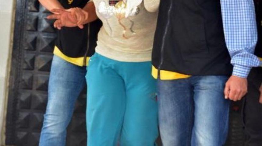 'fuhuş Yapmam, Hırsızlık, Yankesicilik Yaparım'