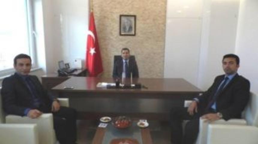 Kaymakam Adayları &Ccedil;an Kaymakamı Kakillioğlu&rsquo;nu Ziyaret Etti