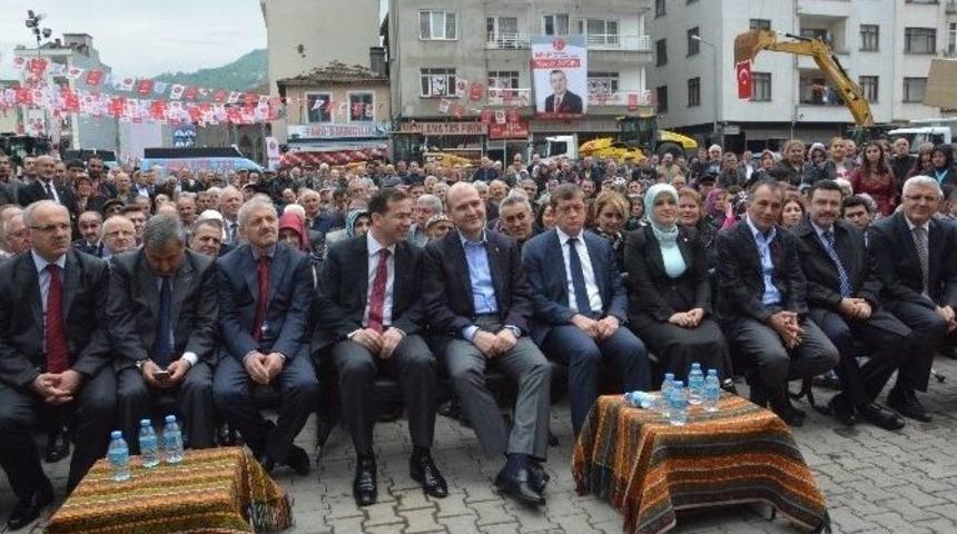 Ak Parti Trabzon Milletvekili Adayı Muhammet Balta, Muhalefete Y&uuml;klendi
