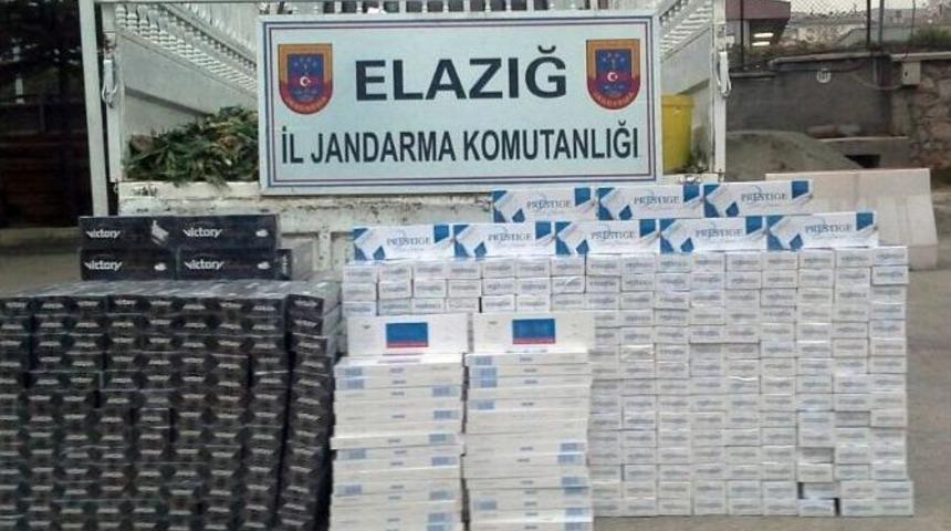 Gulik Altından Ka&ccedil;ak Sigara &Ccedil;ıktı