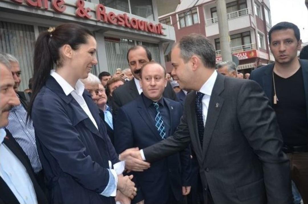 Bakan Kılı&ccedil;: &ldquo;onlar Konuşur, Ak Parti Yapar&rdquo;