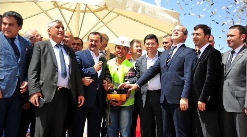 Ak Partili Samani, "artık İnsanlar G&uuml;l&uuml;mserken Mahcubiyet &Ccedil;ekmeyecek"