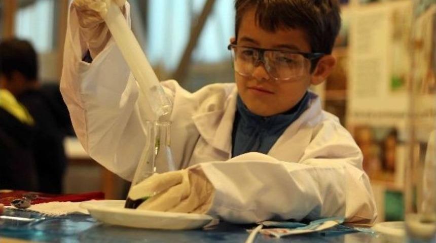 Eğlenceli At&ouml;lyeler &Ouml;ğrencilerini Bekliyor