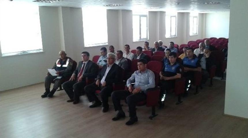 Manavgat&rsquo;ta Turizm Taşımacılığı Yapan Şirketlere Y&ouml;nelik Bilgilendirme Toplantısı Yapıldı