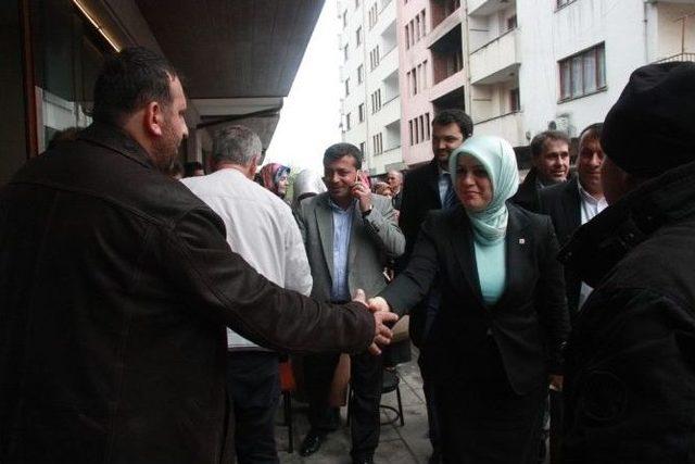 Ak Parti Trabzon Milletvekili Adayı Ayşe Sula Köseoğlu, 3 İlçede Sürdürdüğü Seçim Çalışmalarında Muhalefeti Eleştirdi