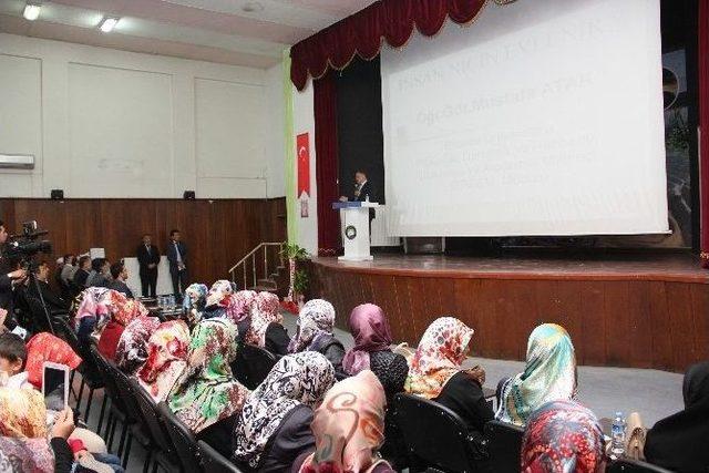 Yahyalı’da ’aile İçi İletişim’ Konulu Konferans