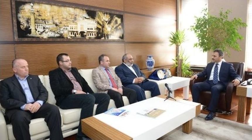 İhh Başkanı Yıldırım&rsquo;dan Başkan K&uuml;lc&uuml;&rsquo;ye Ziyaret