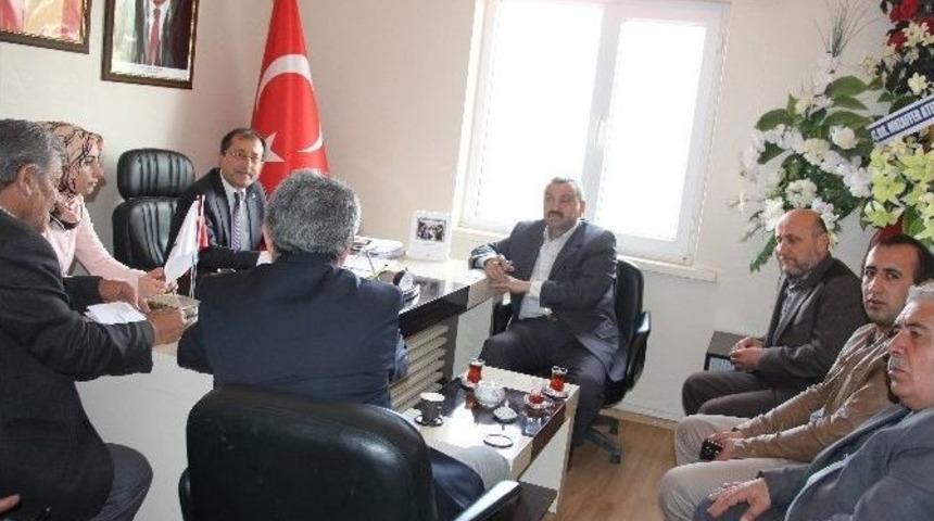 Ak Parti Edremit İl&ccedil;e Başkanı Halis Bayramoğlu, Toki Sakinleri İle Bir Araya Geldi