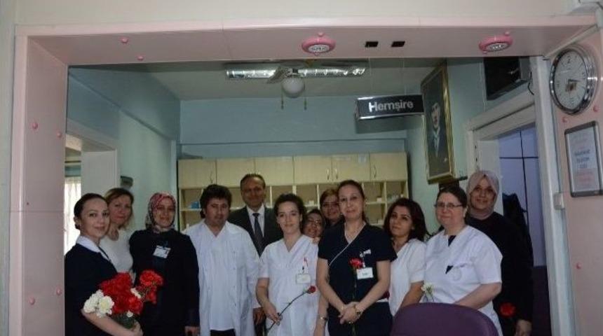 &Ccedil;ekirge Devlet Hastanesi&rsquo;nde Ebeler Haftası Coşkusu