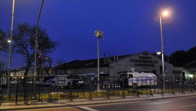 Binlerce Polis Taksim Ve Beşiktaş ta Yerlerini Aldı 2