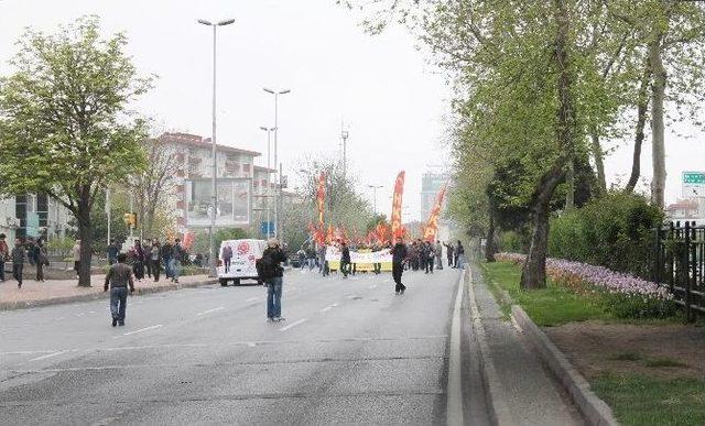 Beşiktaş’ta Polis Müdahalesi Başladı