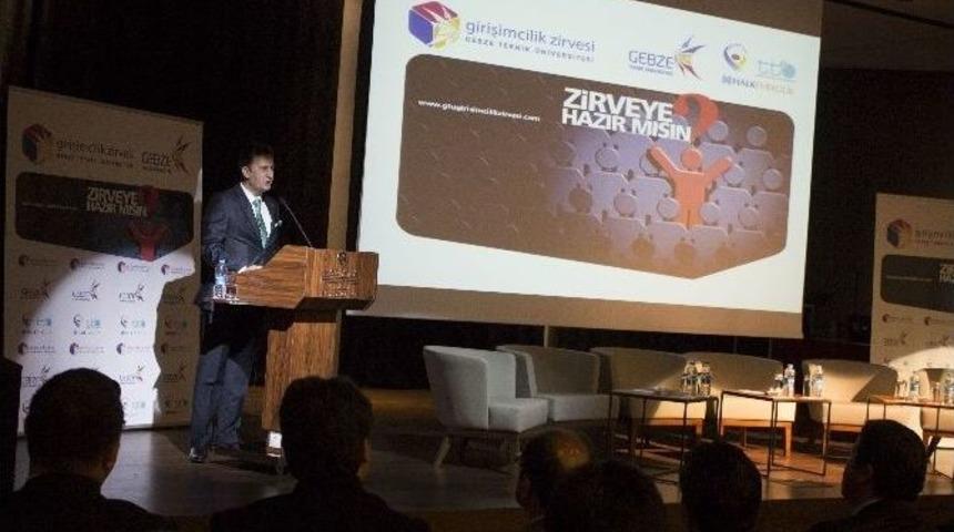 Gt&uuml; Girişimcilik Zirvesi Tamamlandı