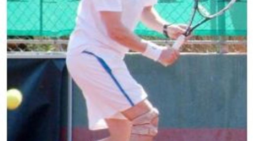 İzmir Kent Hastanesi Tenis Turnuvası Başlıyor