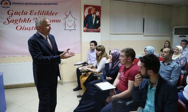 Denizli’de Evlilik Okulu Yeni Mezunlarını Verdi 1