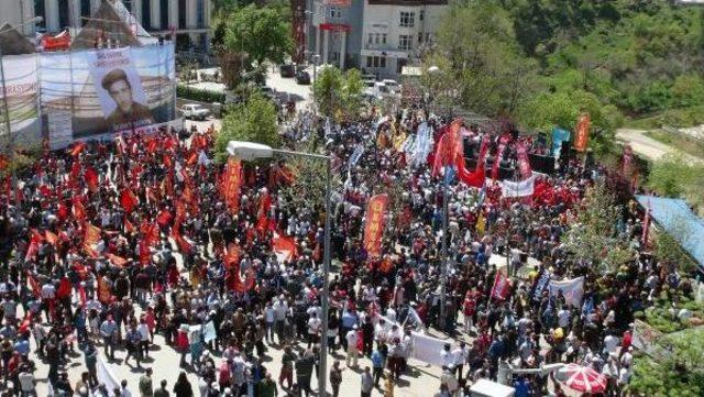 Tunceli Ve Siirt'te 1 Mayıs Coşkuyla Kutlandı