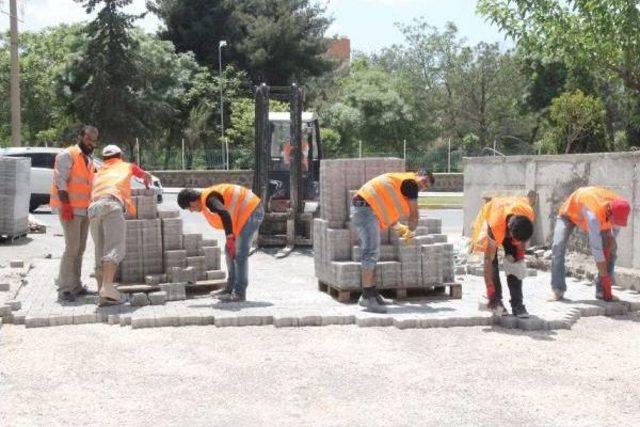 Şanlıurfa’Da Taşeron Işçiler 1 Mayıs'ta Da Çalıştı