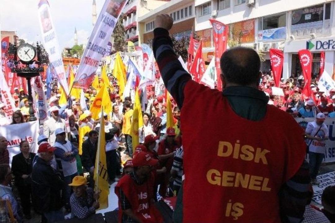 Edirne&rsquo;de 1 Mayıs İş&ccedil;i Bayramı Coşkuyla Kutlandı