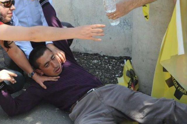 Adıyaman&rsquo;Da Iş&ccedil;ilerin Bazıları Bayram Yaptı, Bazıları &Ccedil;alıştı 1