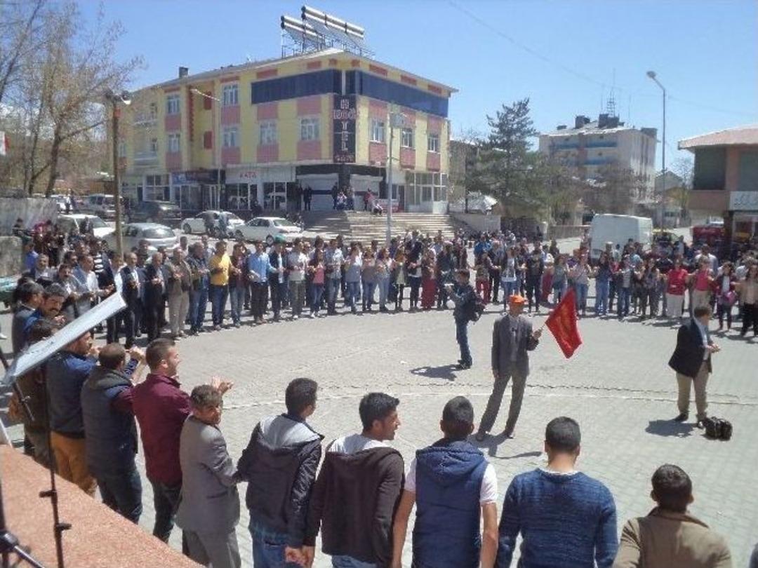 Varto&rsquo;da 1 Mayıs Coşkuyla Kutlandı