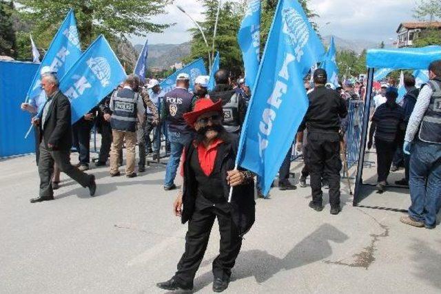 Amasya, Sinop, Çorum'da 1 Mayıs Coşkuyla Kutlandı