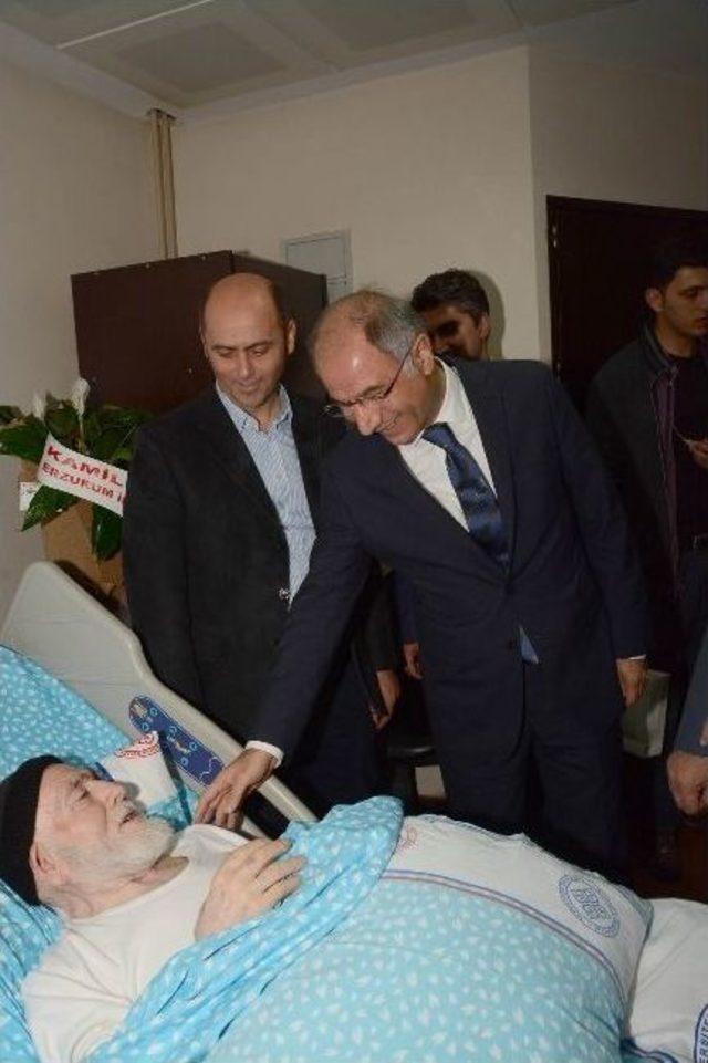 Efkan Ala, Hastane’de Tedavi Gören Vali Dr. Altıparmak’ın Babasını Ziyaret Eti