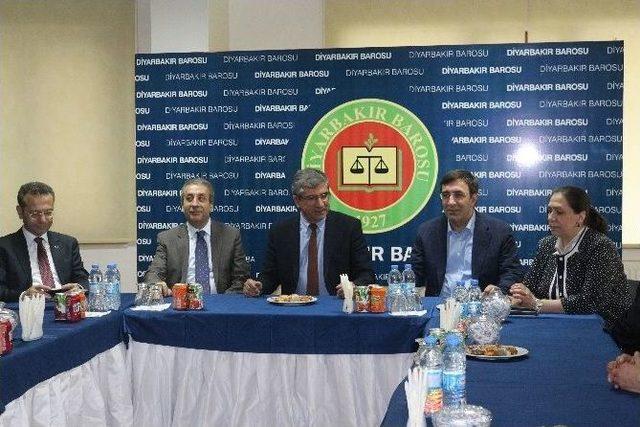 Bakan Eker Ve Yılmaz’dan Diyarbakır Barosu’na Ziyaret