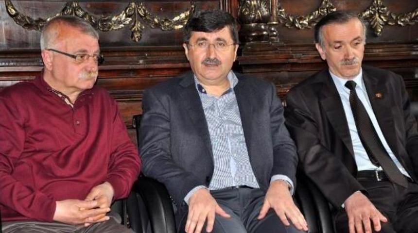 Trabzon Valisi &Ouml;z'den Chp Milletvekili Adayı Pekşen' E Tepki